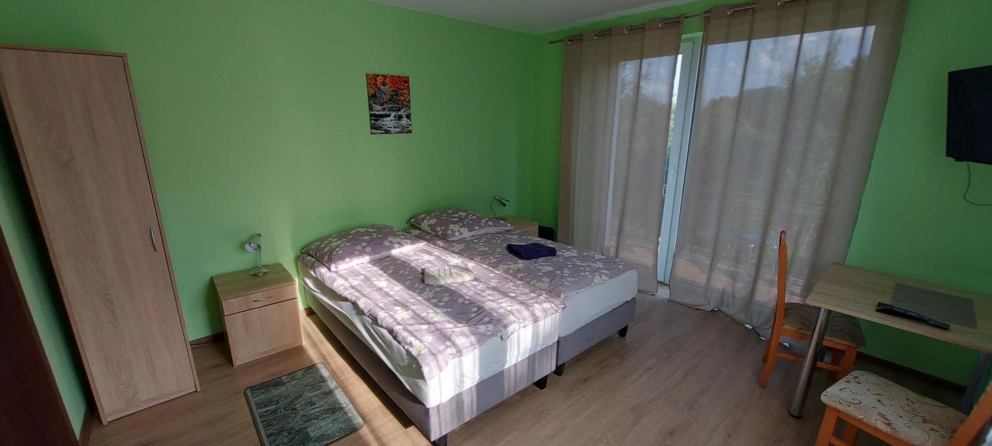 Pokoje Goscinne Stokrotka Naleczow Exterior foto